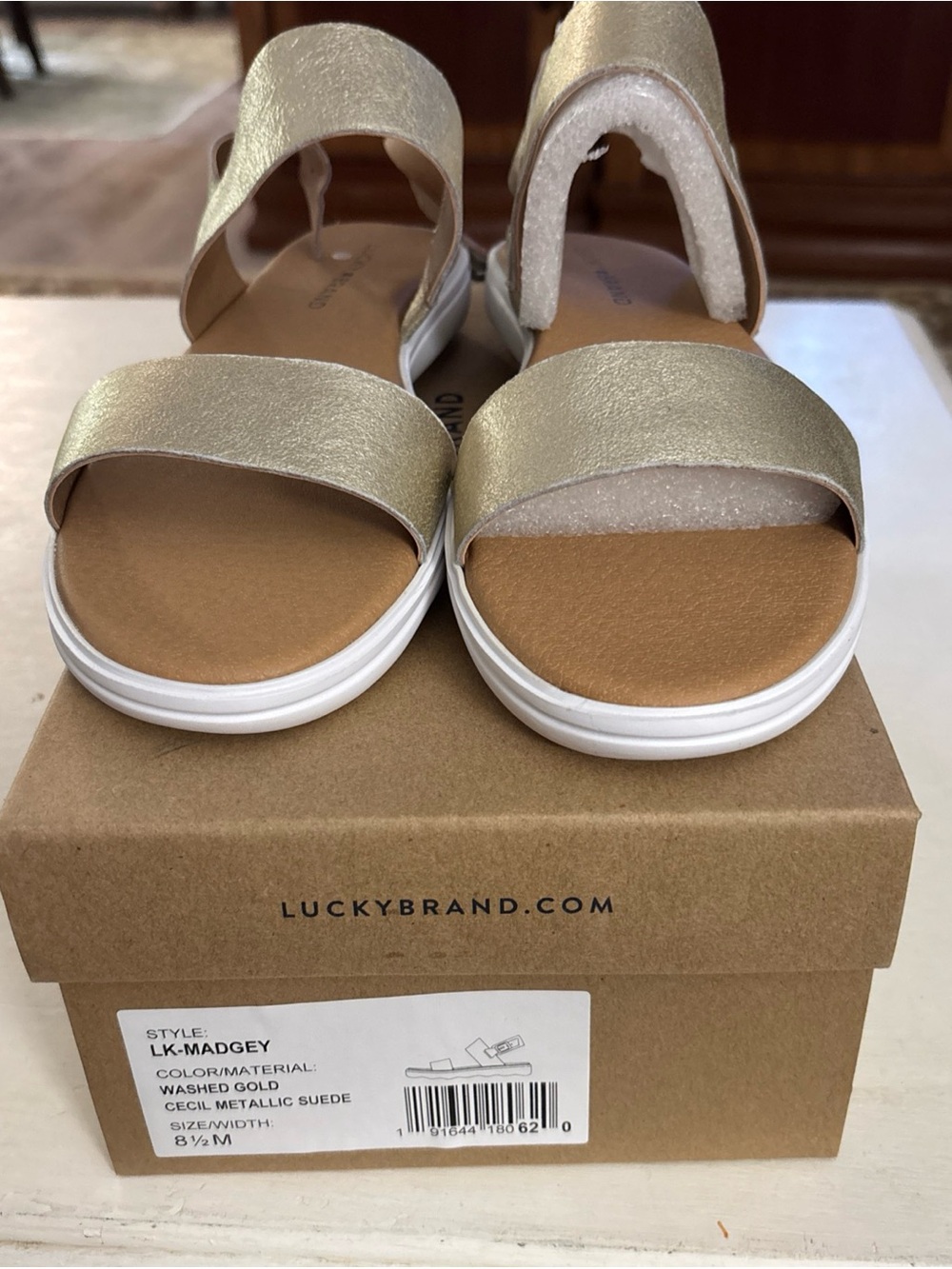 Lucky Brand Washed Gold Cecel Metallic Suede Women's Sandals S 8.5